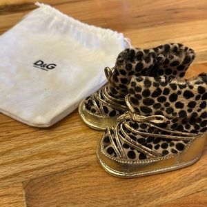 Dolce and gabbana baby shoes